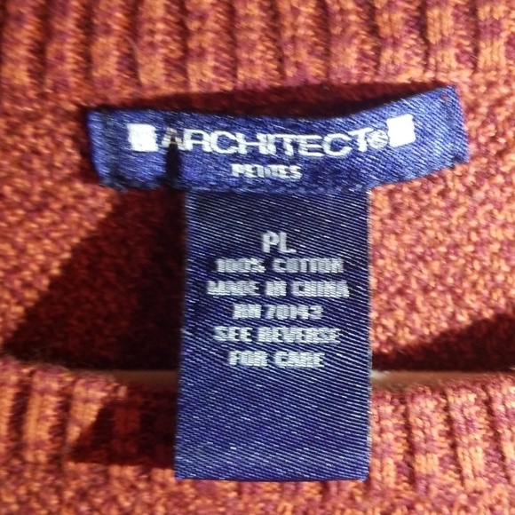 Sweater - Picture 2 of 3